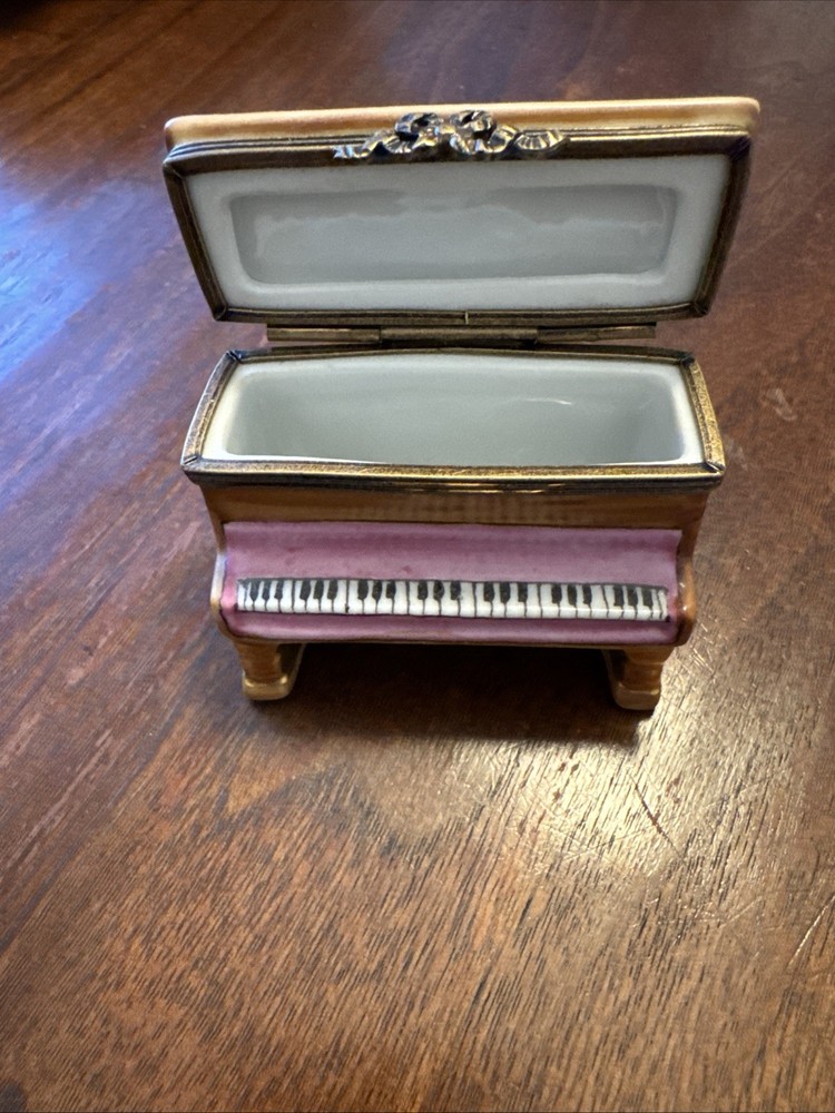Limoges France Antique – Piano Miniature