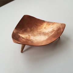 Copper art trinket coin dish tripod legs MCM retro modernist triangular vintage