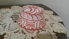 ABC MEDIUM RED ON WHITE WALL DECORATION APPROX. 5″ ACROSS