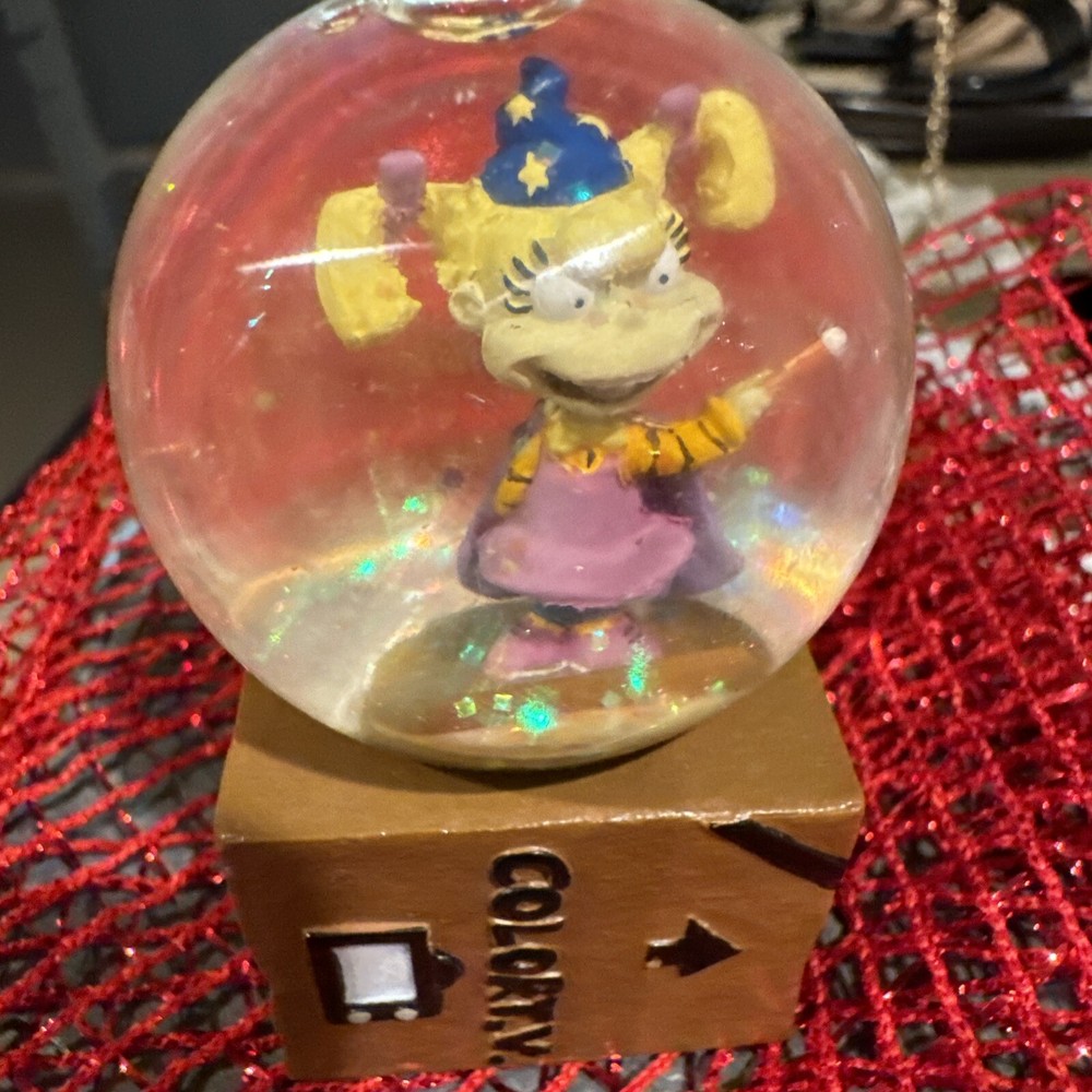 Rugrats Classics Lisa 2000 Mini Snow Globe Viacom Westland # 8801