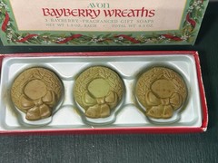 NOS Vintage 1975 Avon Bayberry Wreaths Soap (3) Pc Original Gift Box Christmas