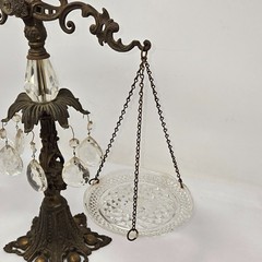 VINTAGE HOLLYWOOD REGENCY SCALE OF JUSTICE GILDED CAST METAL & CRYSTAL DECOR 19″
