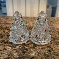 LENOX LEAD CRYSTAL CHRISTMAS TREE LENOX GERMANY SALT & PEPPER SHAKERS