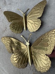 Pair of Vintage Gold Tone Metal Butterflies Butterfly Wall Decorations NL