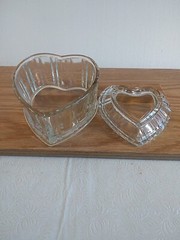 Lead Crystal Deep Lidded Heart Shaped Dish, Candy/Trinkets Heavy 6″ X 5″