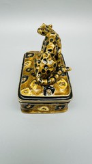 RARE JAY STRONGWATER LEOPARD BOX Handcrafted Metal Hand Enameled and Crystals.