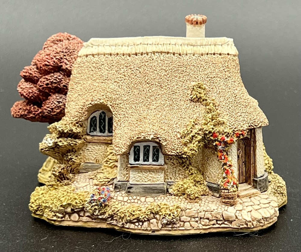 Lilliput Lane Collectible Cottages “Butterwick” Made In United Kingdom