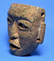 PRE-COLUMBIAN TEOTIHUACAN SERPENTINE STONE PENDANT MASK