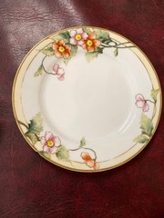 Set 7 Nippon Hand Painted 7.5” Dessert/Salad Plates Flowers Gold Detail 1900’s