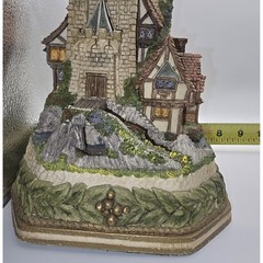 David Winter Cottages “Guardian Castle Premier” #0696 Of 1500 1994 -812