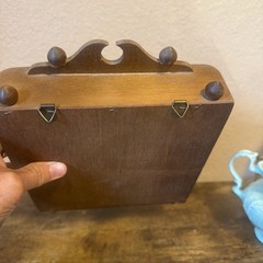 VTG Miniture Wood And Glass Footed Curio Cabinet with 3 Shelf MCM Trinkets *Flaw