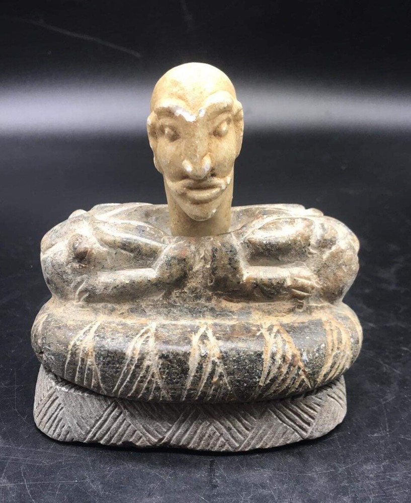 Chorlite Stone Rare Old Bactrain Male Compsite Idol Statue With Wild Animal Gurd
