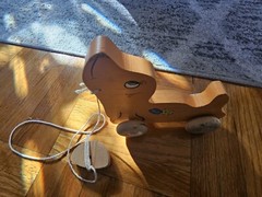 Vintage Country Cupboard Crafts Wooden Pull Toy Seal CUTE Hand Painted Good Cond