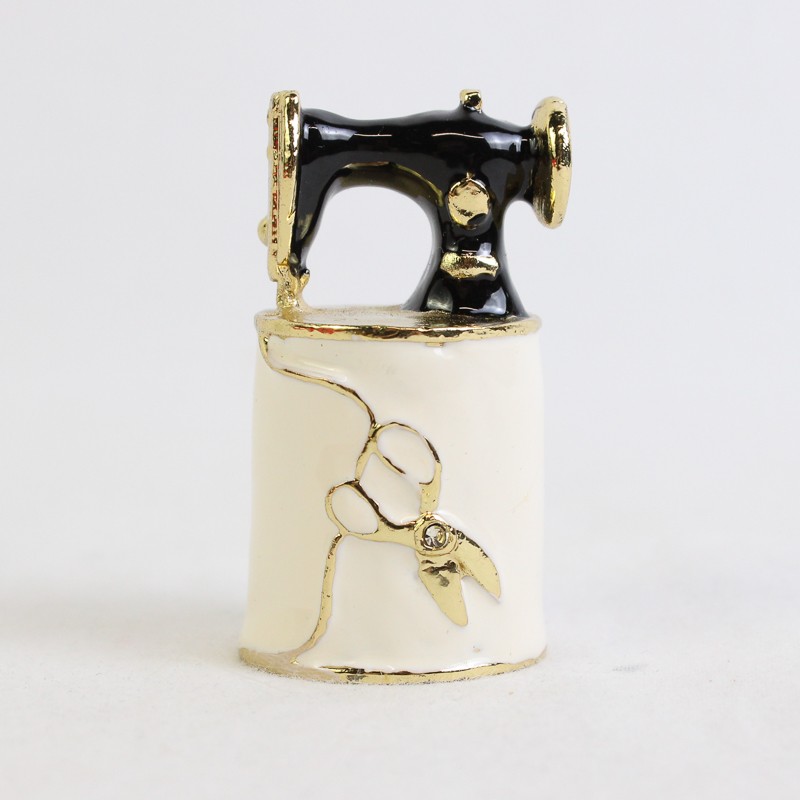 Unbranded Collectible Thimble with Gold-Toned Enameled Metal