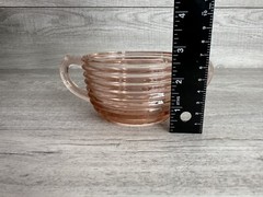 Vintage Unbranded Pink Ribbed Glass Candy Dish Oval Shape Double Handle