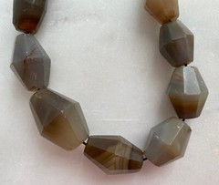 Ancient Agate Beads Islamic 1500 AD – Strand 2 – from Afghanistan 13 Beads