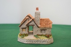 David Winter The Tannery In original box.