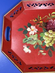 Vintage Hand‑Painted Metal Tray – Nashco Style – Red Floral & Fruit Design