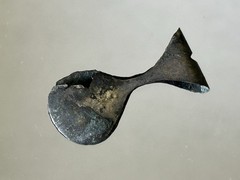 NICE AUTHENTIC PRE-COLUMBIAN SILVER TWEEZERS FROM PERU, INCA / MOCHE CULTURE