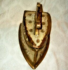 Cottagecore Italian Florentine Gilt Antique Iron Box Creamy Chippy Rare 1930s