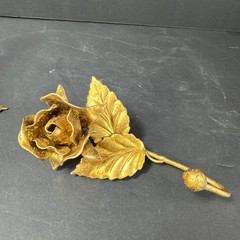 Pair Of Italian Tole Metal Rose Wall Hook Antique Gold Finish 6″ MCM VTG
