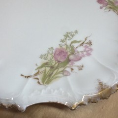 Antique Limoges France PHL 9.25″ Scalloped Edge Plate P.H. Leonard Co. 1890-1914