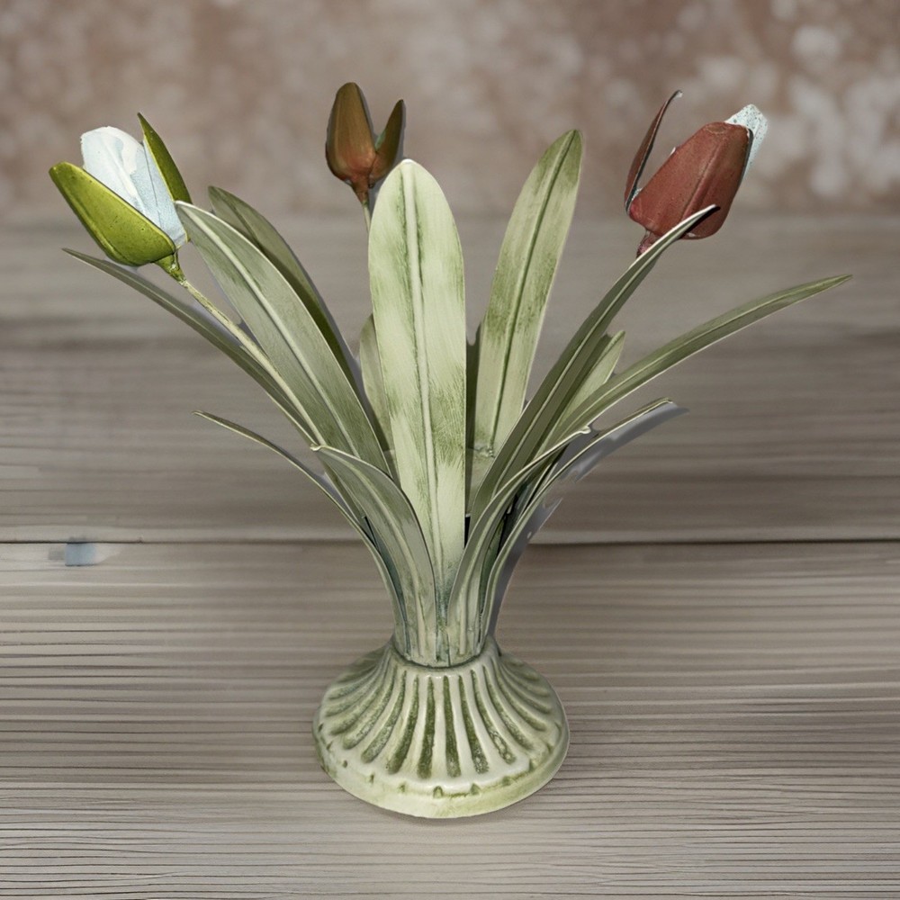 Italian Tole style Heavy metal bouquet of tulips Candle Holders – 11″ X 11″ Cute