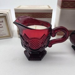 Vtg Avon Cape Cod Collection 1876 Ruby Red Glass Sugar Bowl, Creamer & Gruet Lot