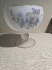Vintage Norleans Italy Frosted Satin Glass Pedestal Compote Floral Bowl 1960s