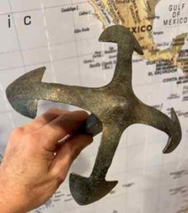 Vintage-Patina Iron Grappling Hook Anchor 4 Tines Trap Anchor Bucket Retriever