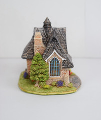 Lilliput Lane School Friends L2838. Mint in its original box with a deed.