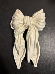 Vintage White Bows Hanging Wall Plaques Homco Decor Molded Plastic Coquette