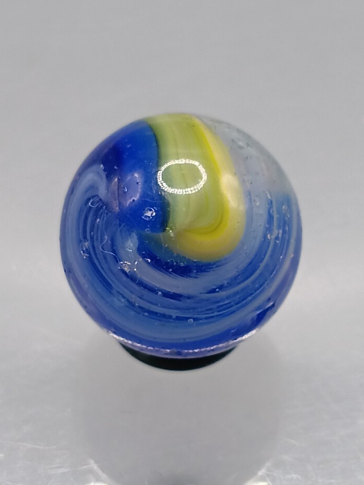 .64″ Akro Corkscrew Popeye Yellow, Blue, White Marble- #CE130