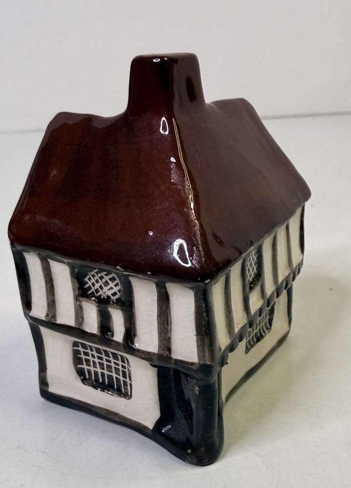 Mudlen End Studio Felsham Suffolk Pottery Miniature Cottage Corner House #23