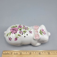 Vintage 1978 Avon Ceramic Potpourri Pig Ceramarte Made In Brazil Powder Shaker