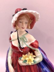 Vtg Royal Doulton Figurine Lady April HN 1958 Bone China England 7″ Pink Purple