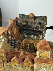 Very rare DAVID WINTER “Coaching Inn” 1980 Good condition no box 30cm x 20cm