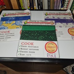 Lot of 3 MICRO WAVE VEGETABLE COOKING BAG MADE IN USA CORN N TATER & Cookbook