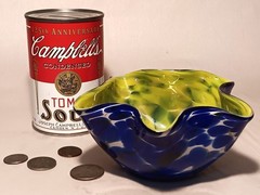 KIWI GREEN seattle studio art glass bowl vtg melissa misoda blue sculpture nut