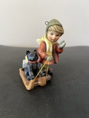 Vtg 2000 Hummel Goebel Sleigh Ride For Pup Christmas Ornament Figurine EXCELLENT