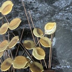 Vintage HOMCO Brass Eucalyptus Leaves Sculpture Wood Planter Plant Decor MCM