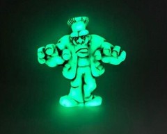 Harmony Kingdom Art Neil Eyre Designs Halloween Frankenstein Glow in Dark magnet