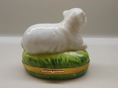 RARE Vintage Authentic Limoges Box – France – Lamb – Sheep – Chamart Company