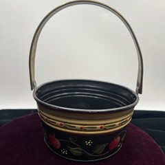 Tin Toleware Tole Ware Bucket Basket Metal Handpainted Apples Vintage