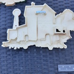 Vintage 1975 HOMCO Plastic Wall Plaques Red Barn And Farmhouse Kitchen Wall Art