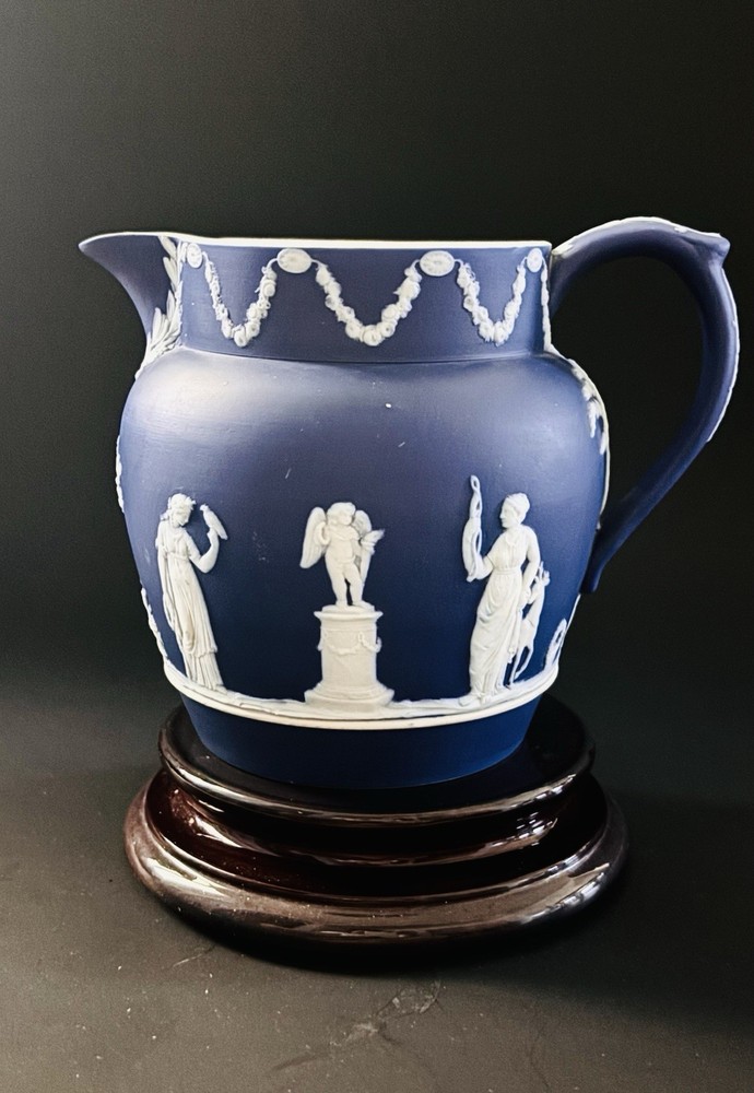 ANTIQUE WEDGWOOD DARK BLUE JASPER WARE DIP PITCHER c 1891 Sacrificial Figs 5”