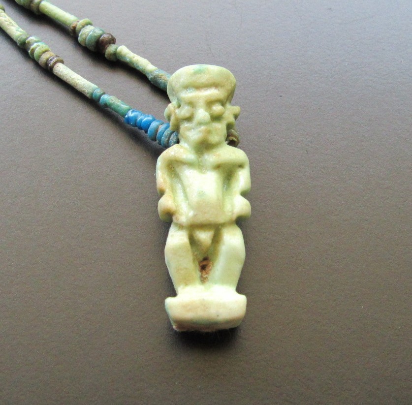 NILE Ancient Egyptian Pataikos Amulet Mummy Bead Necklace ca 300 BC