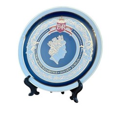 Crest of London Queen Elizabeth II Golden Jubilee Plate 1952-2002 Cobalt VTG