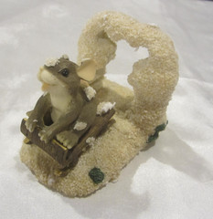 Charming Tails Dashing Through The Snow Item 87/624 Original Box & Packaging