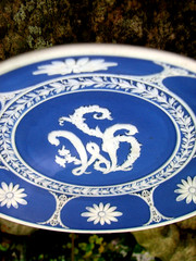 WEDGWOOD RARE 1790 DARK BLUE JASPER DISH MONOGRAM (WS) IN FLOWERS SARAH WEDGWOOD